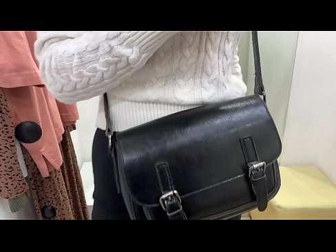❤️ Pampublikong masturbesyon ng batang asong si FeralBerry na may dildo sa fitting room ️❌ Fucking video  sa tl.porngifmag-com.ru